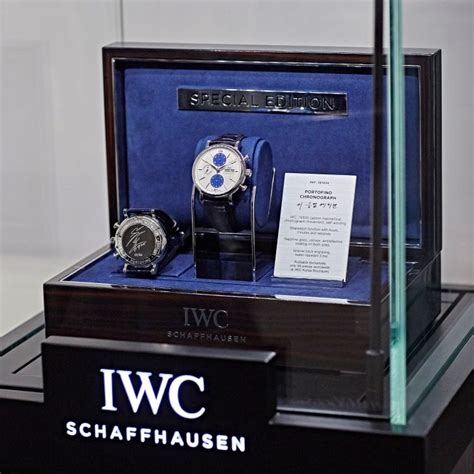 iwc 샤프 하우젠